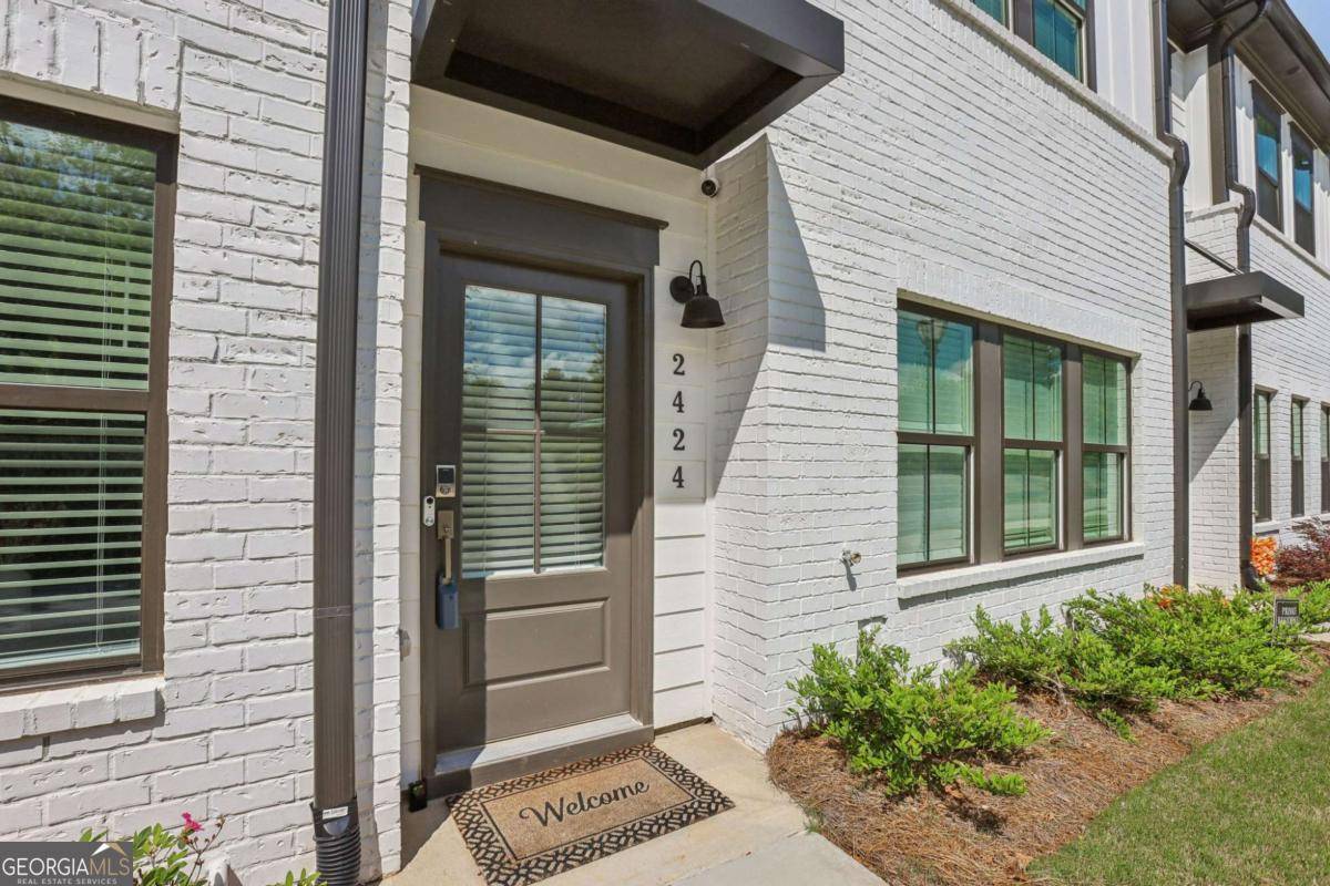Atlanta, GA 30316,2424 Lakeshore LN SE