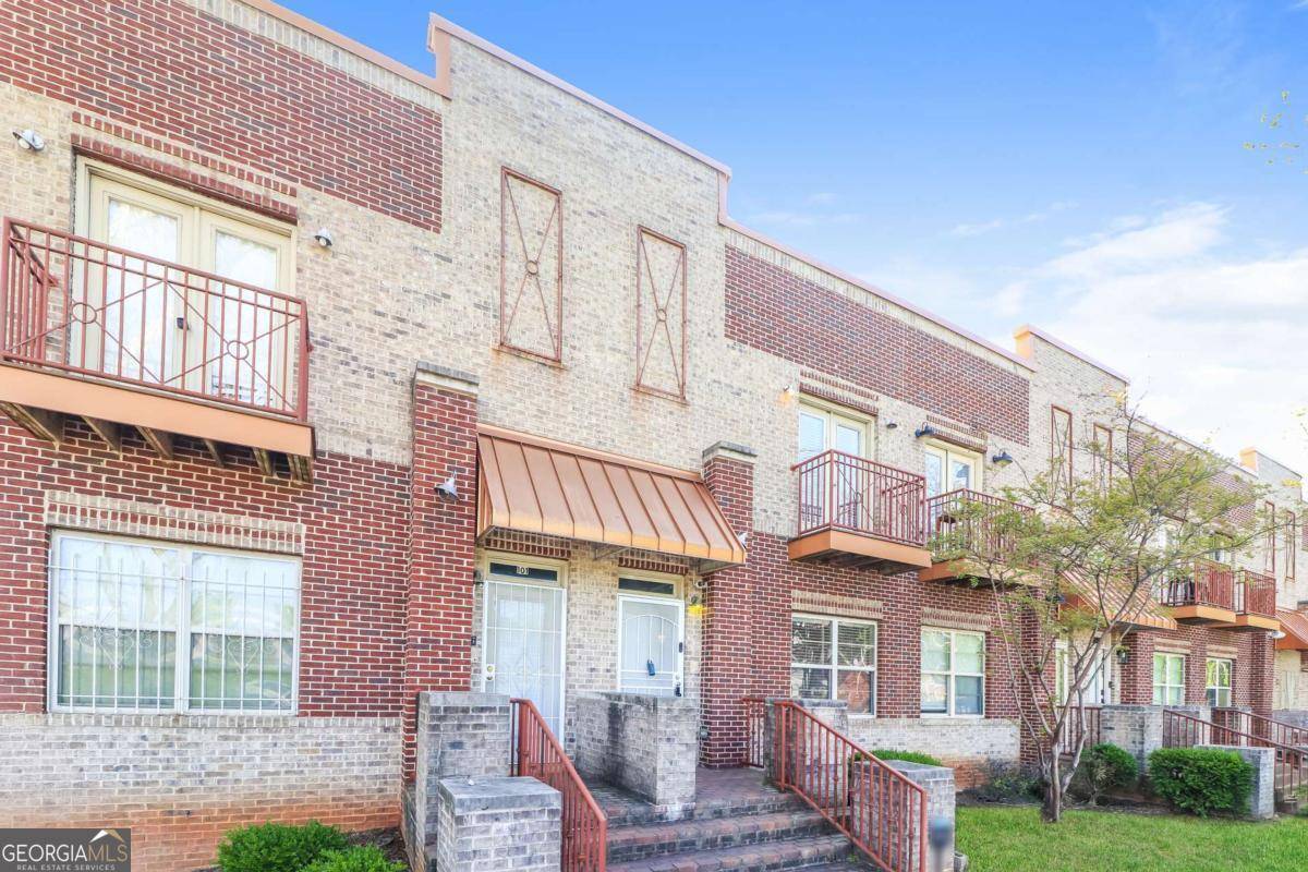 Atlanta, GA 30312,432 Ira ST SW #201