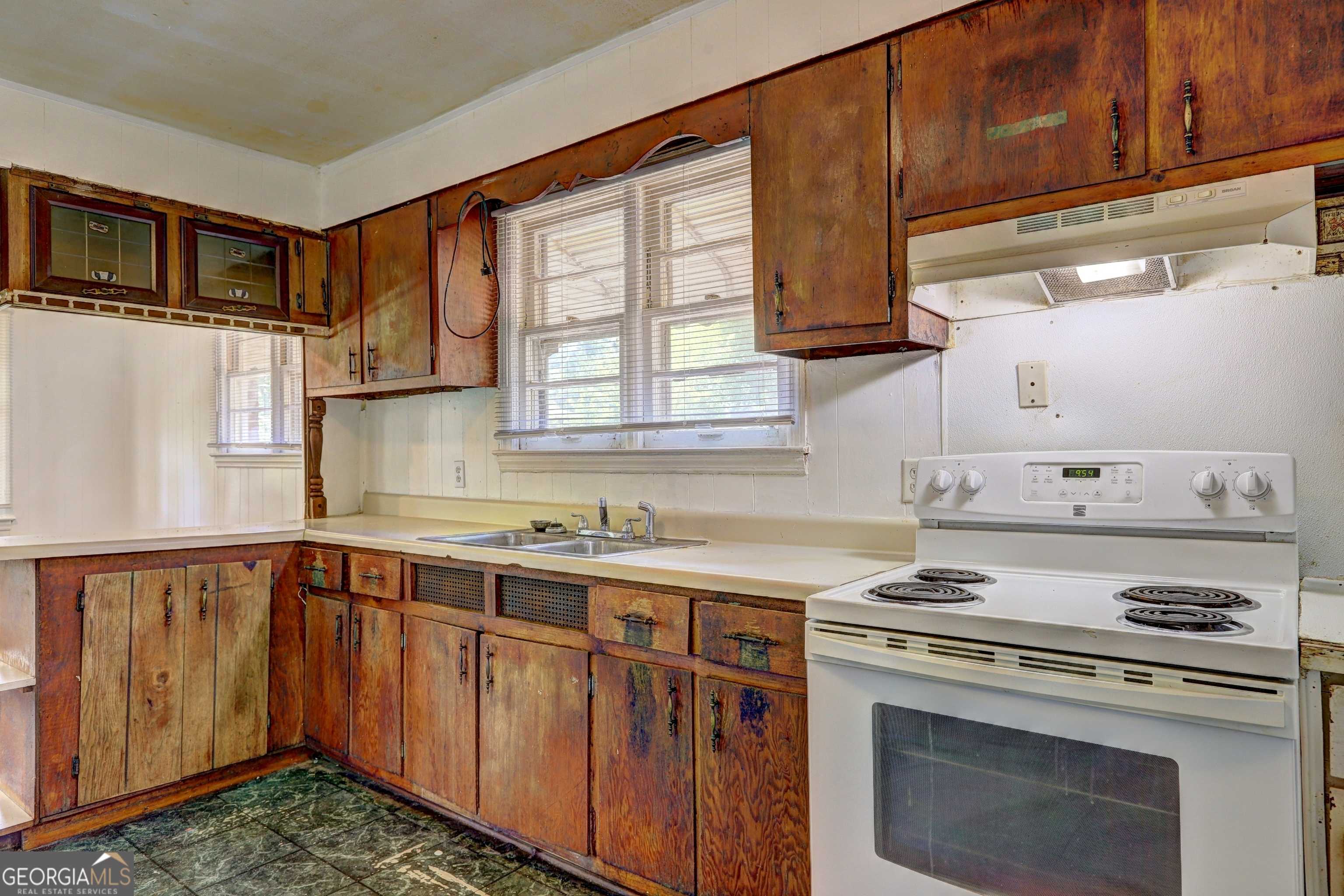Macon, GA 31217,1974 Manson RD