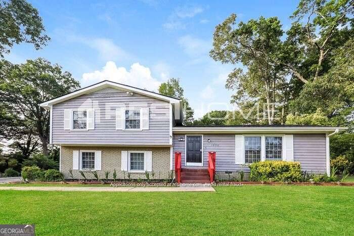 Riverdale, GA 30296,1996 Ocee DR