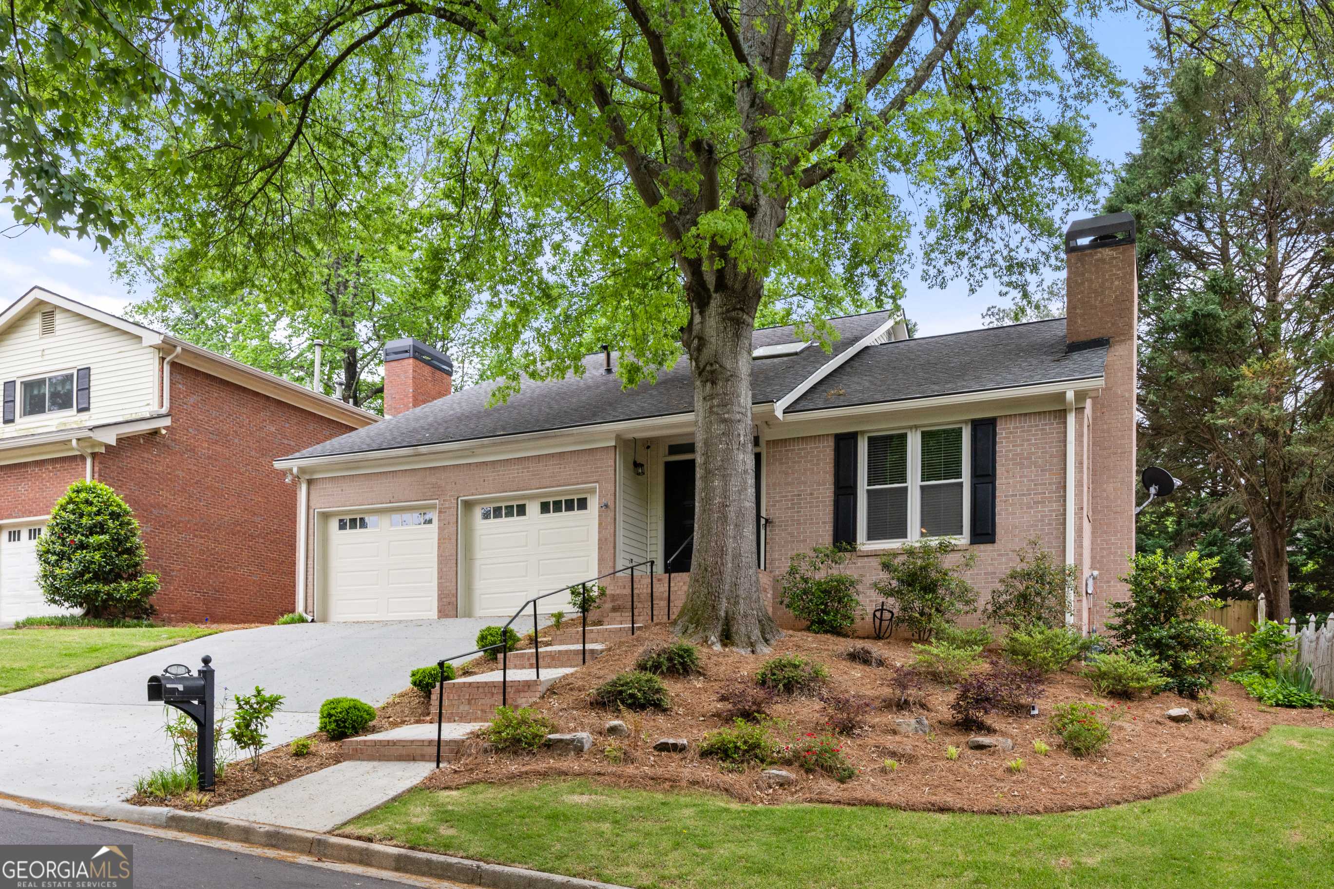 Brookhaven, GA 30319,1205 Club Walk DR NE