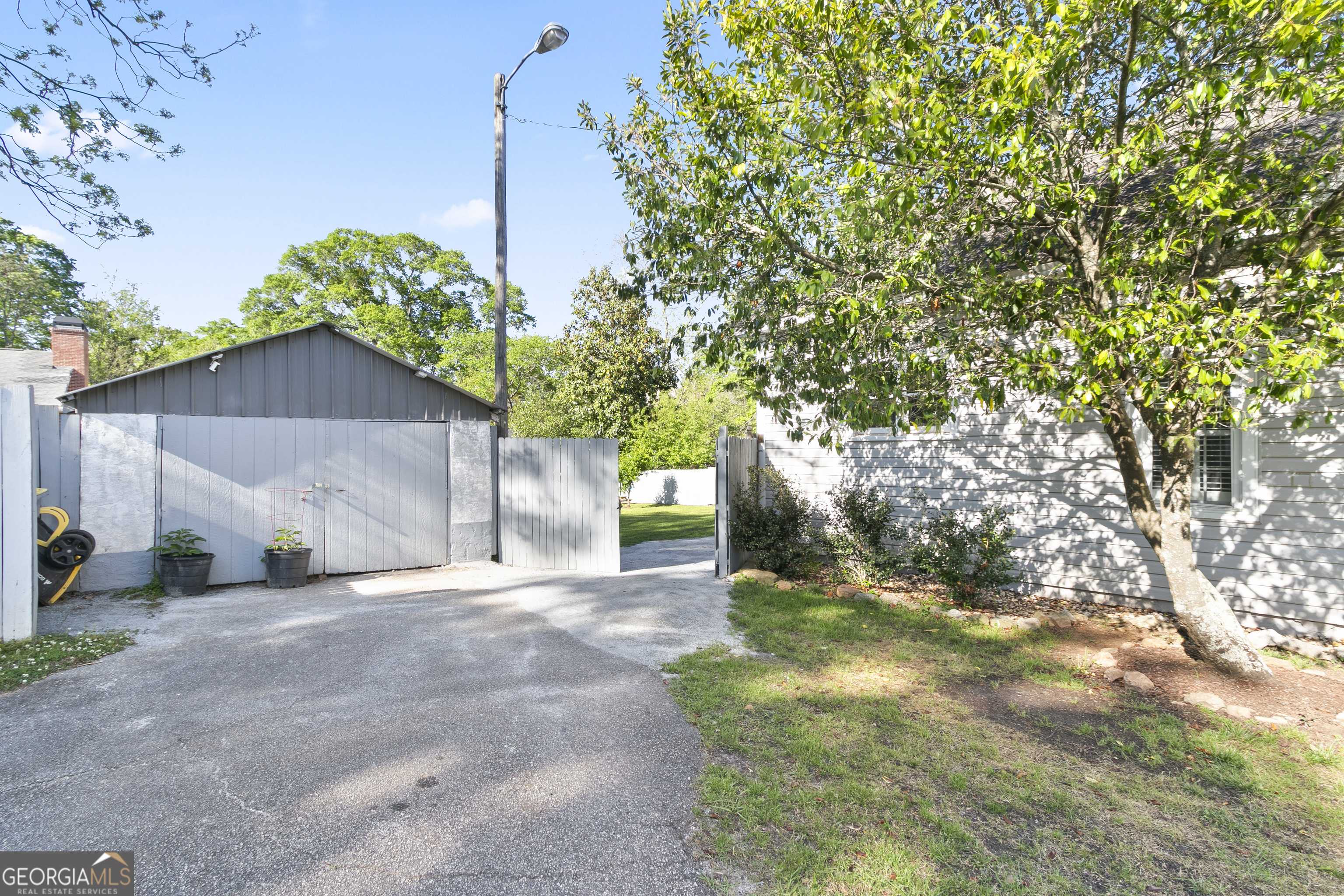 Newnan, GA 30263,61 Clark ST