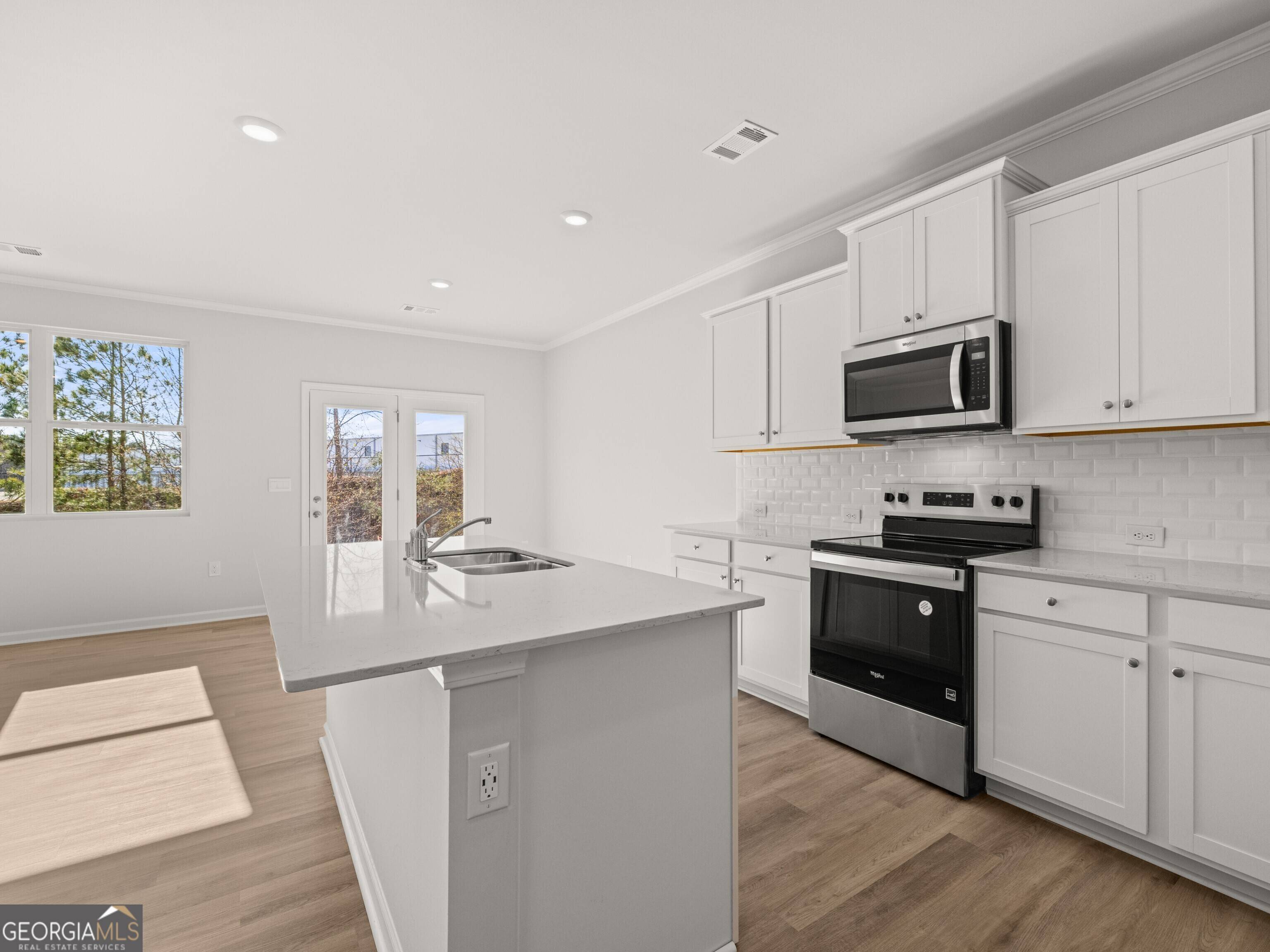 Flowery Branch, GA 30542,6694 Corryton ST