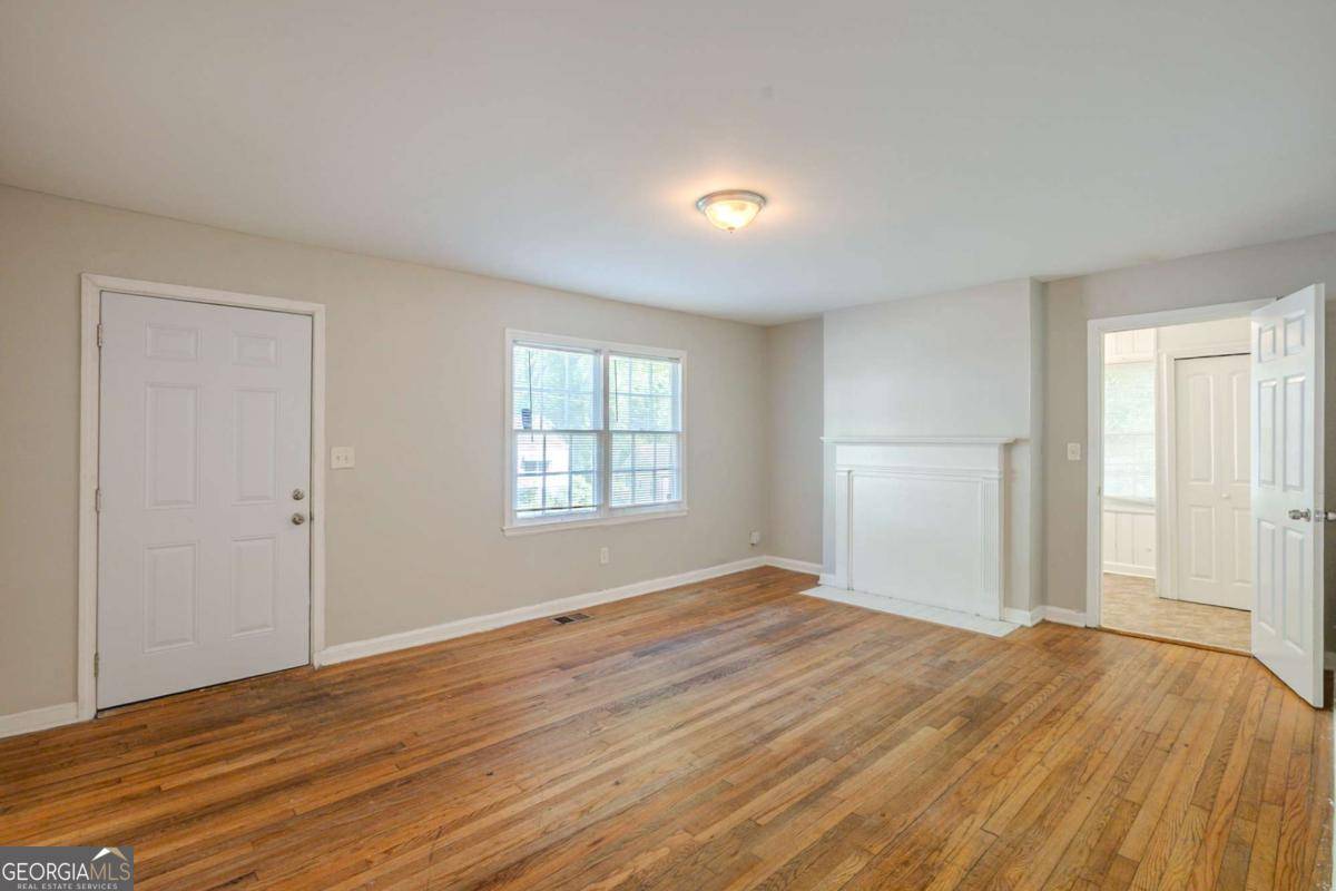 Atlanta, GA 30311,1328 Lockhaven CIR SW