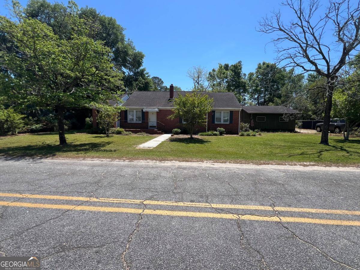 Millen, GA 30442,734 Jordan AVE
