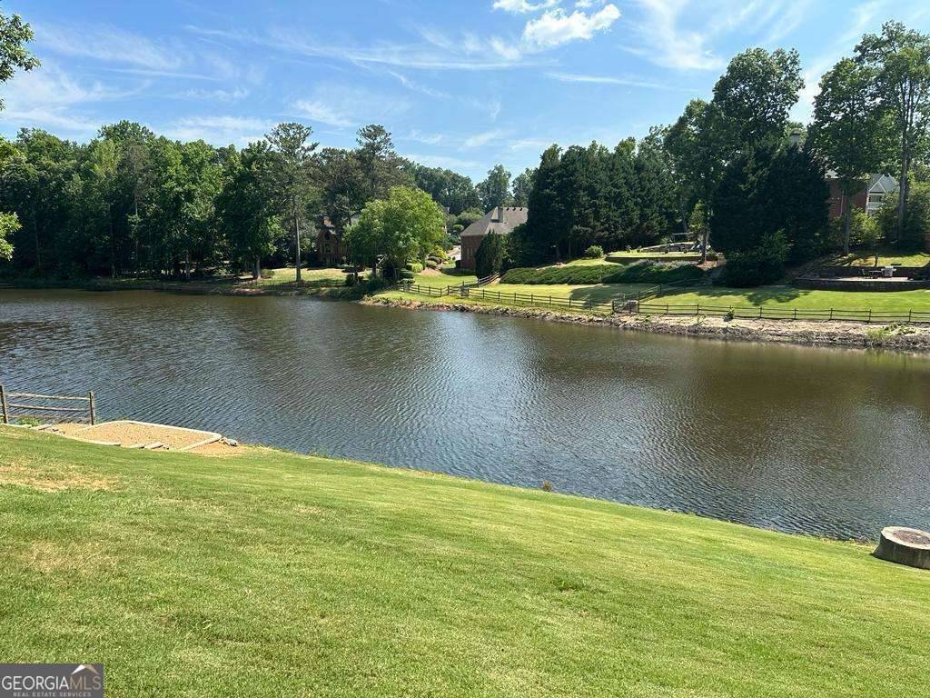 Alpharetta, GA 30022,870 Longstone LNDG