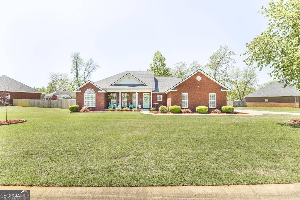 Perry, GA 31069,115 Desirable LN