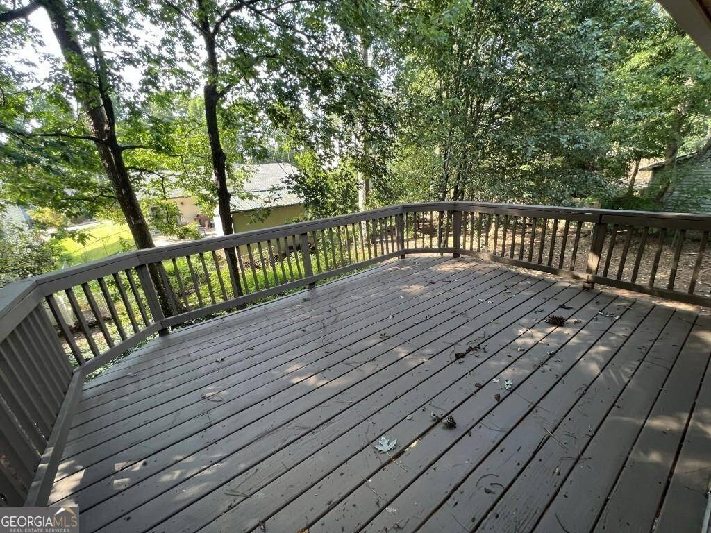 Lilburn, GA 30047,981 Dundee DR