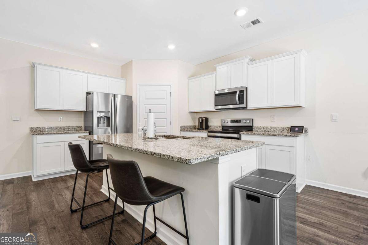 Atlanta, GA 30354,1196 Erica WAY SE