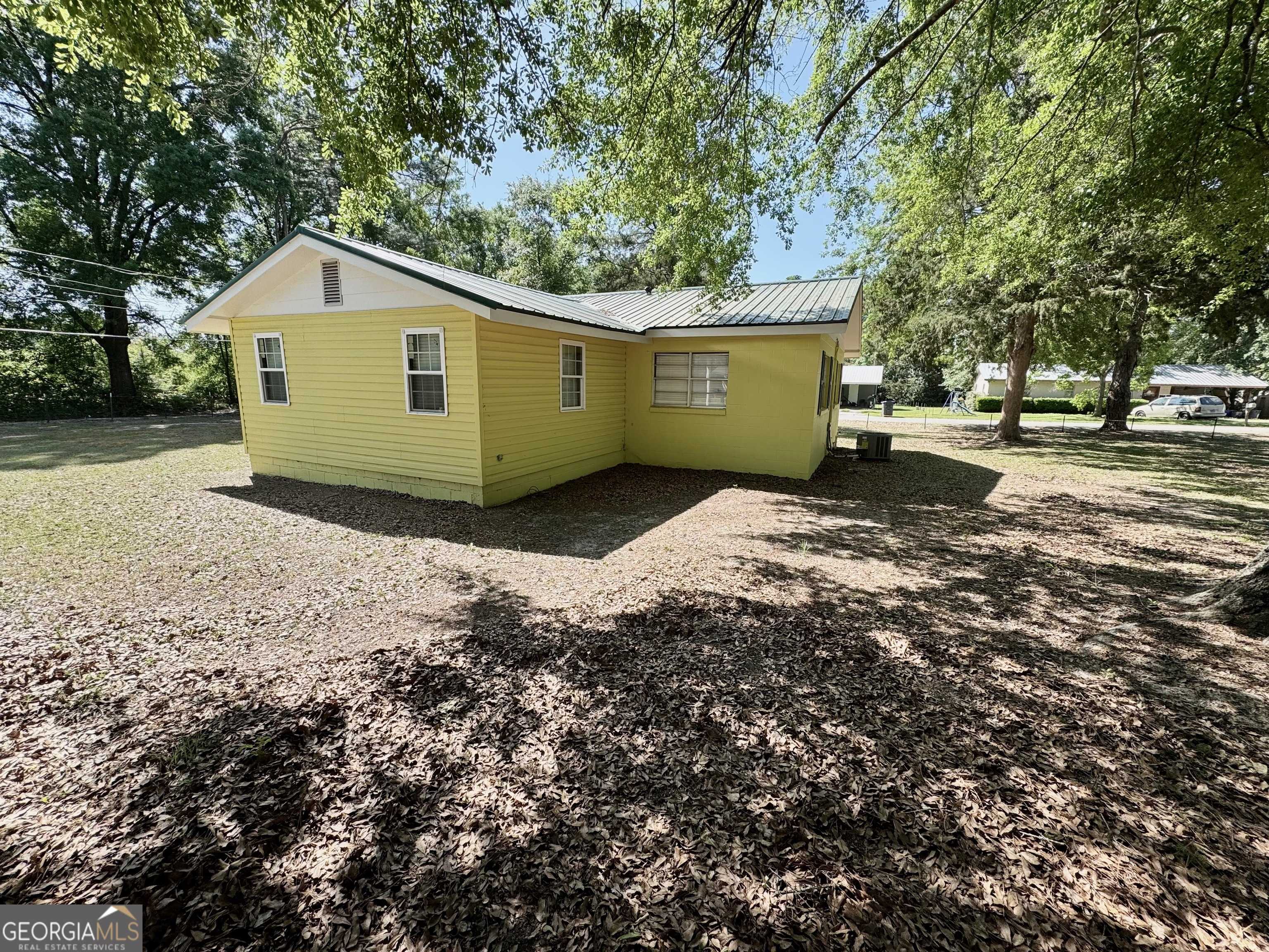 Fitzgerald, GA 31750,118 Flint ST