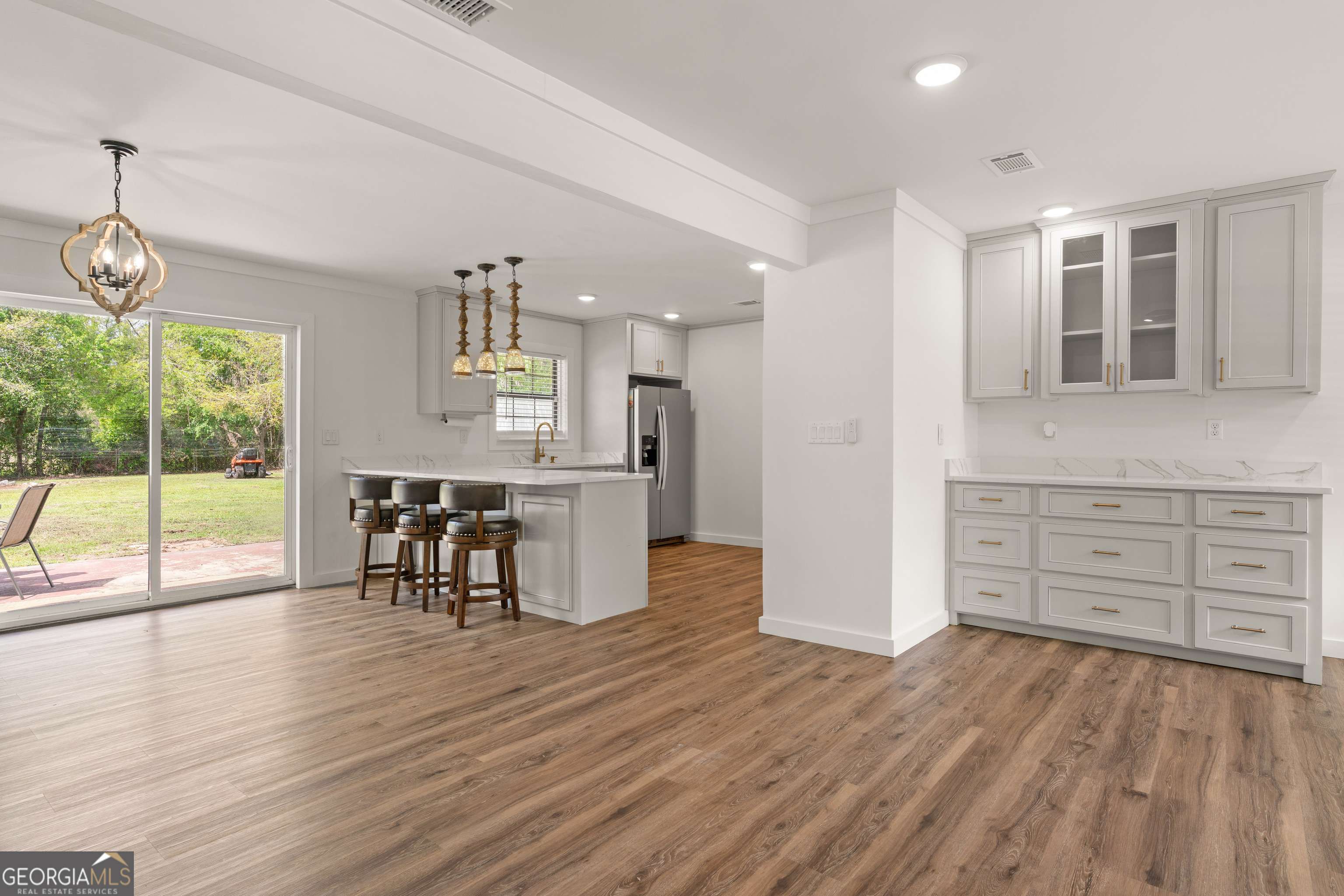 Brunswick, GA 31523,705 Oak LN