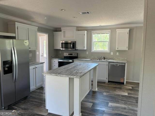 Baxley, GA 31513,908 Bethel Freewill RD