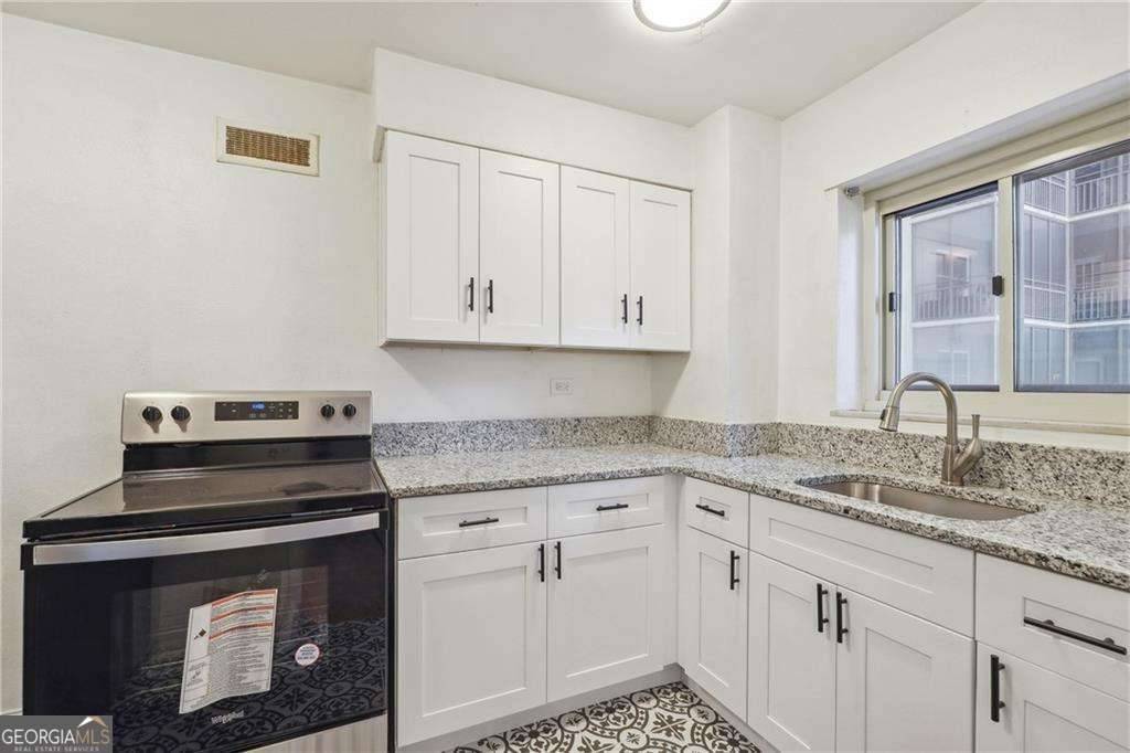 Atlanta, GA 30308,300 Peachtree ST NE #5A