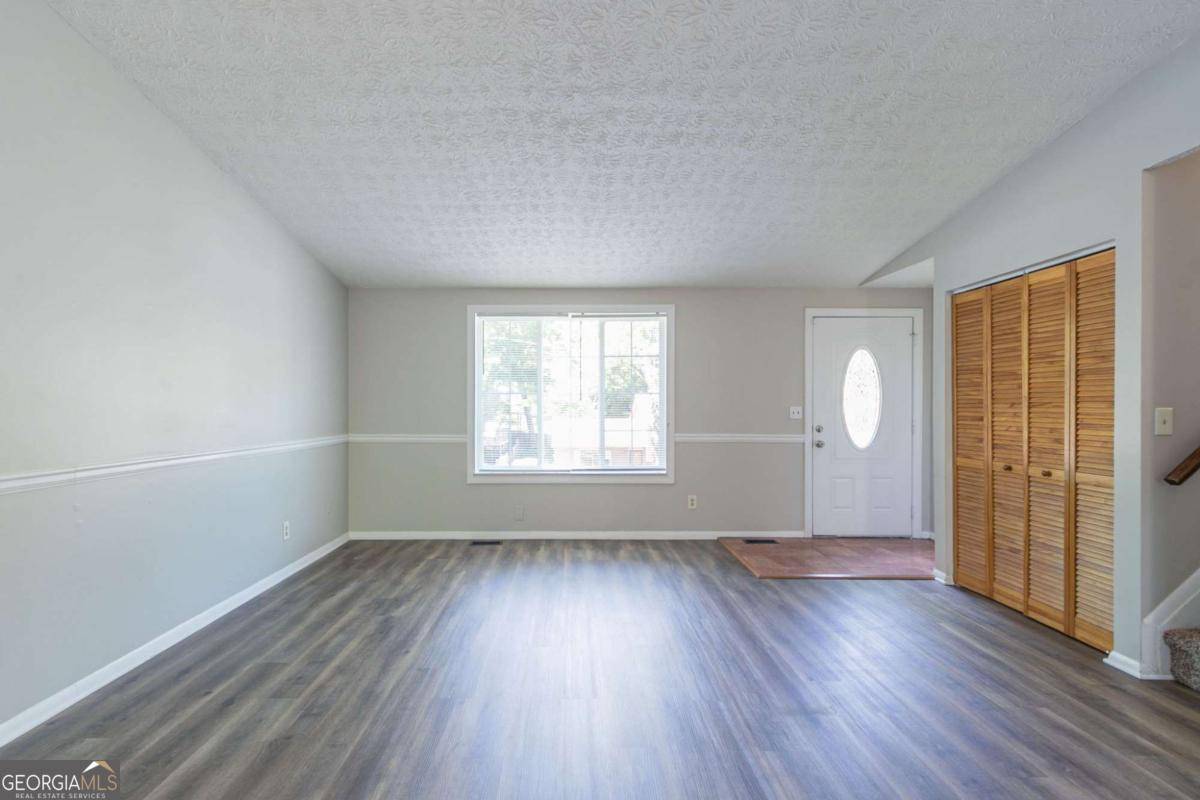 Stone Mountain, GA 30088,2092 Countydown LN