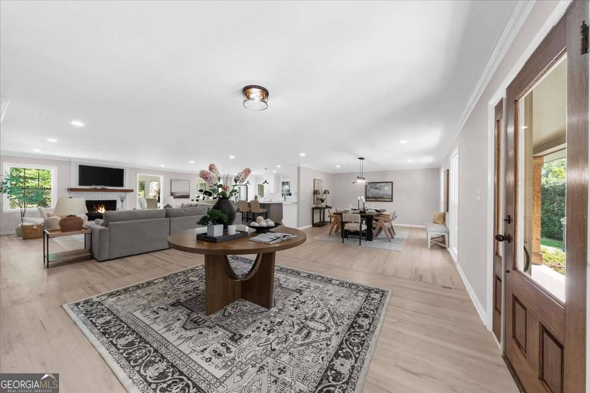 Sandy Springs, GA 30328,7300 Wynhill DR