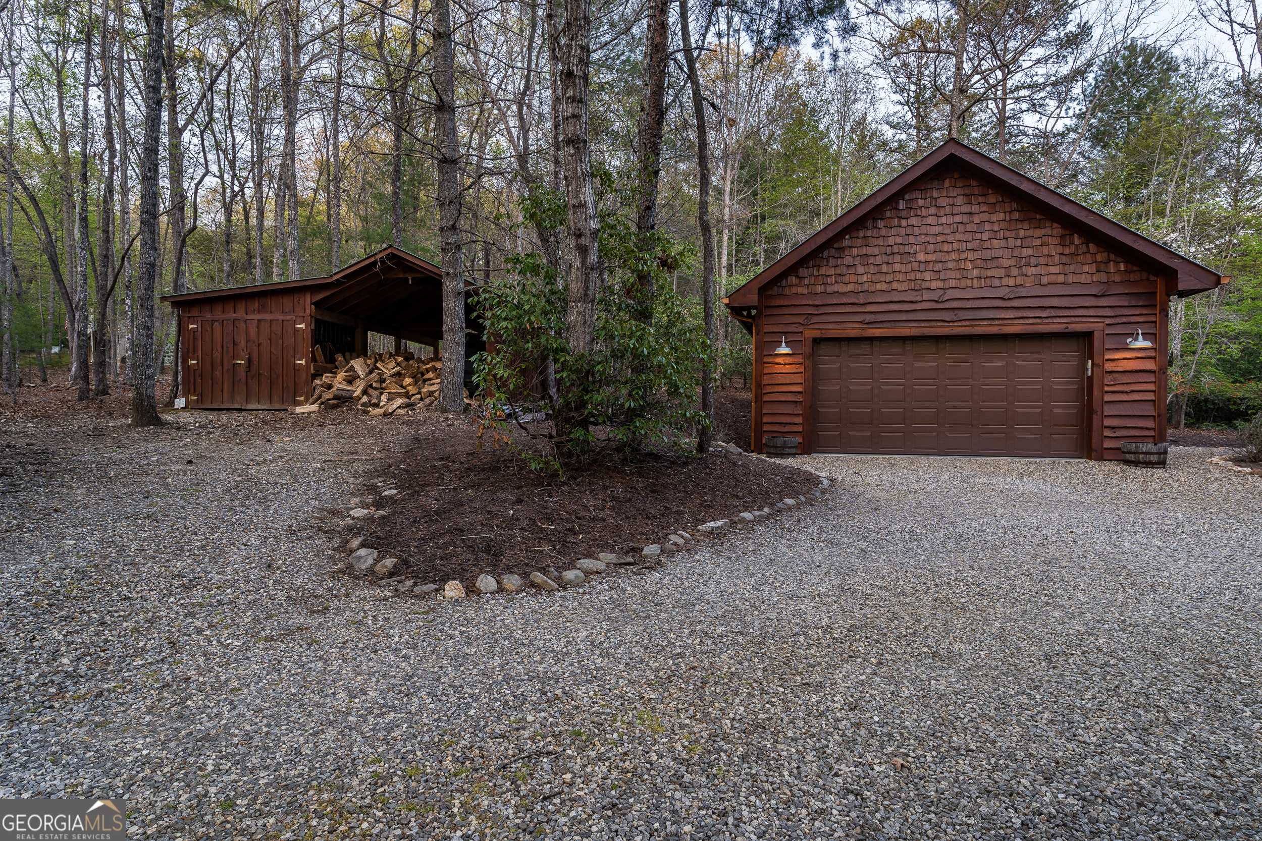 Blairsville, GA 30512,91 Oakwood DR