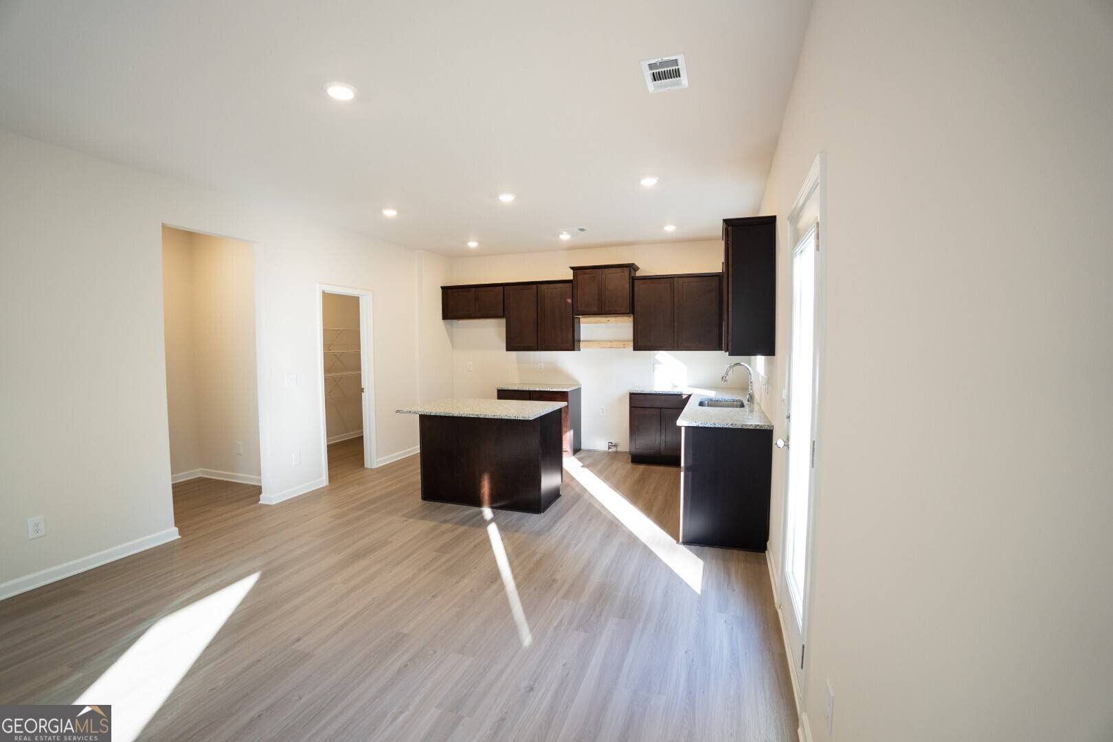 Dallas, GA 30132,302 River Run DR #74