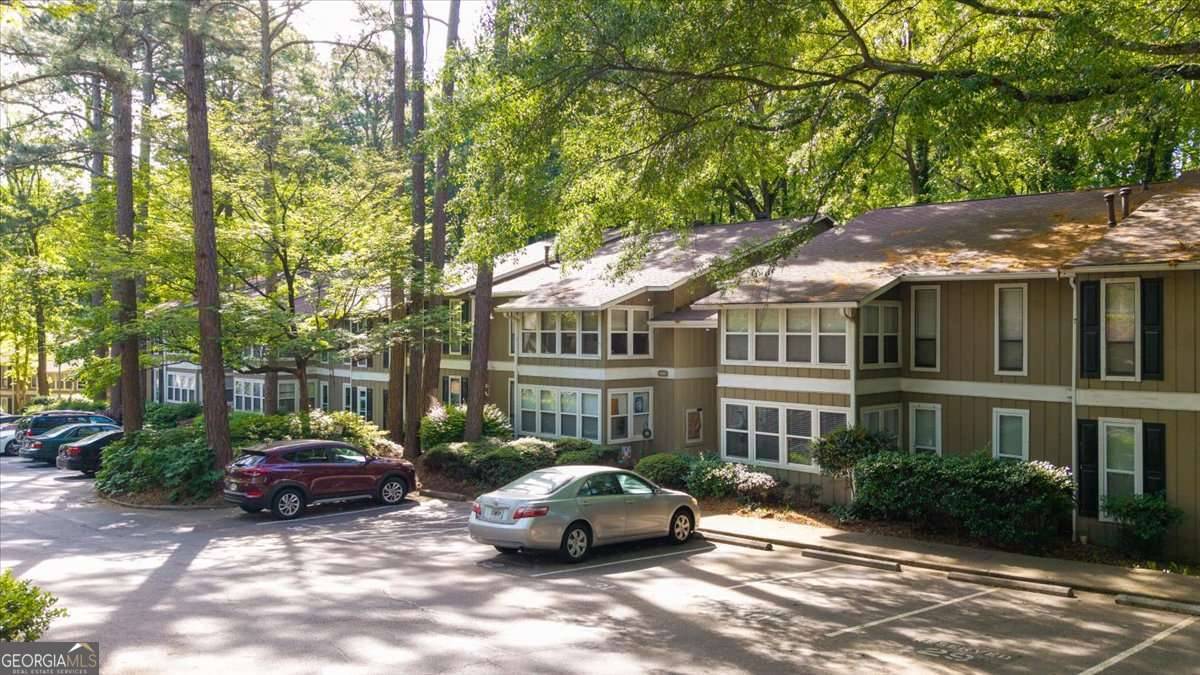 Atlanta, GA 30342,5141 Roswell RD #7