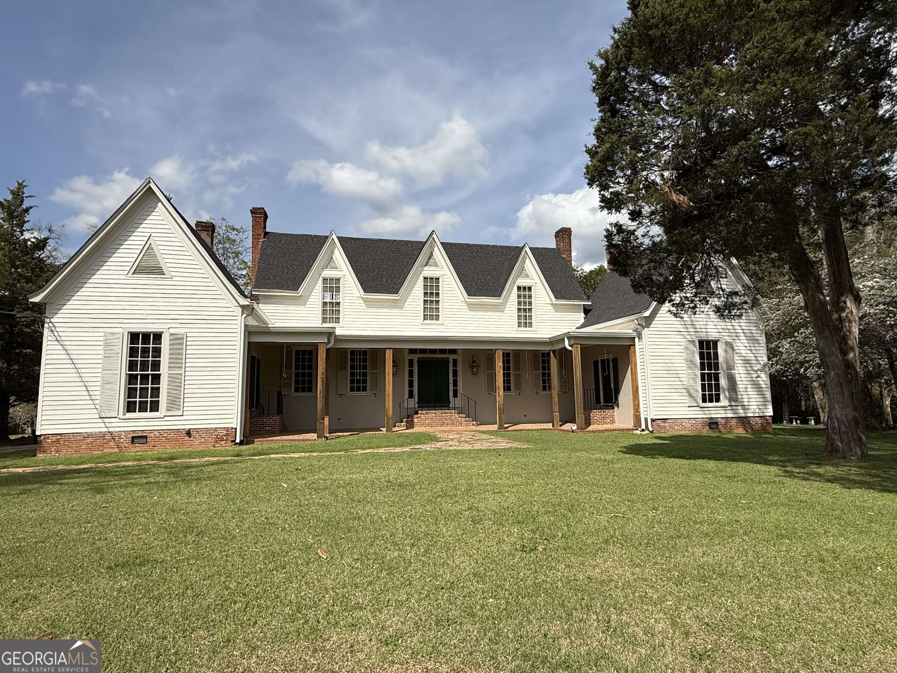 Lanett, AL 36863,1104 N 18th ST