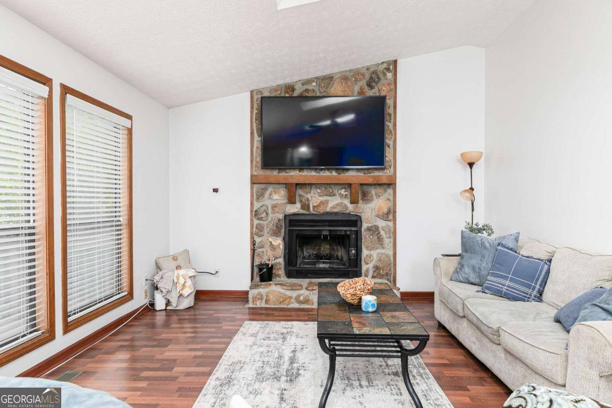 Kennesaw, GA 30144,4065 Maxanne DR NW