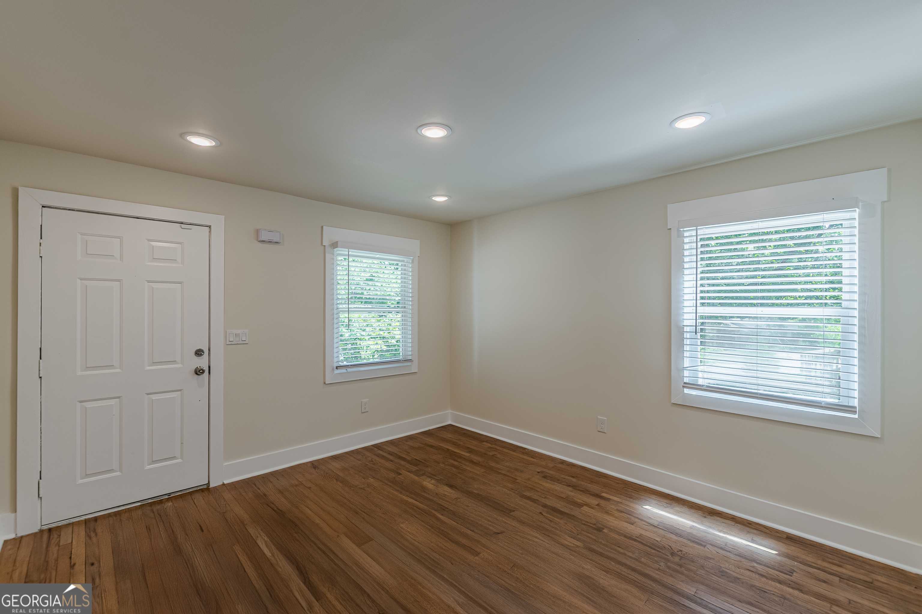 Atlanta, GA 30310,1739 Cahoon ST SW