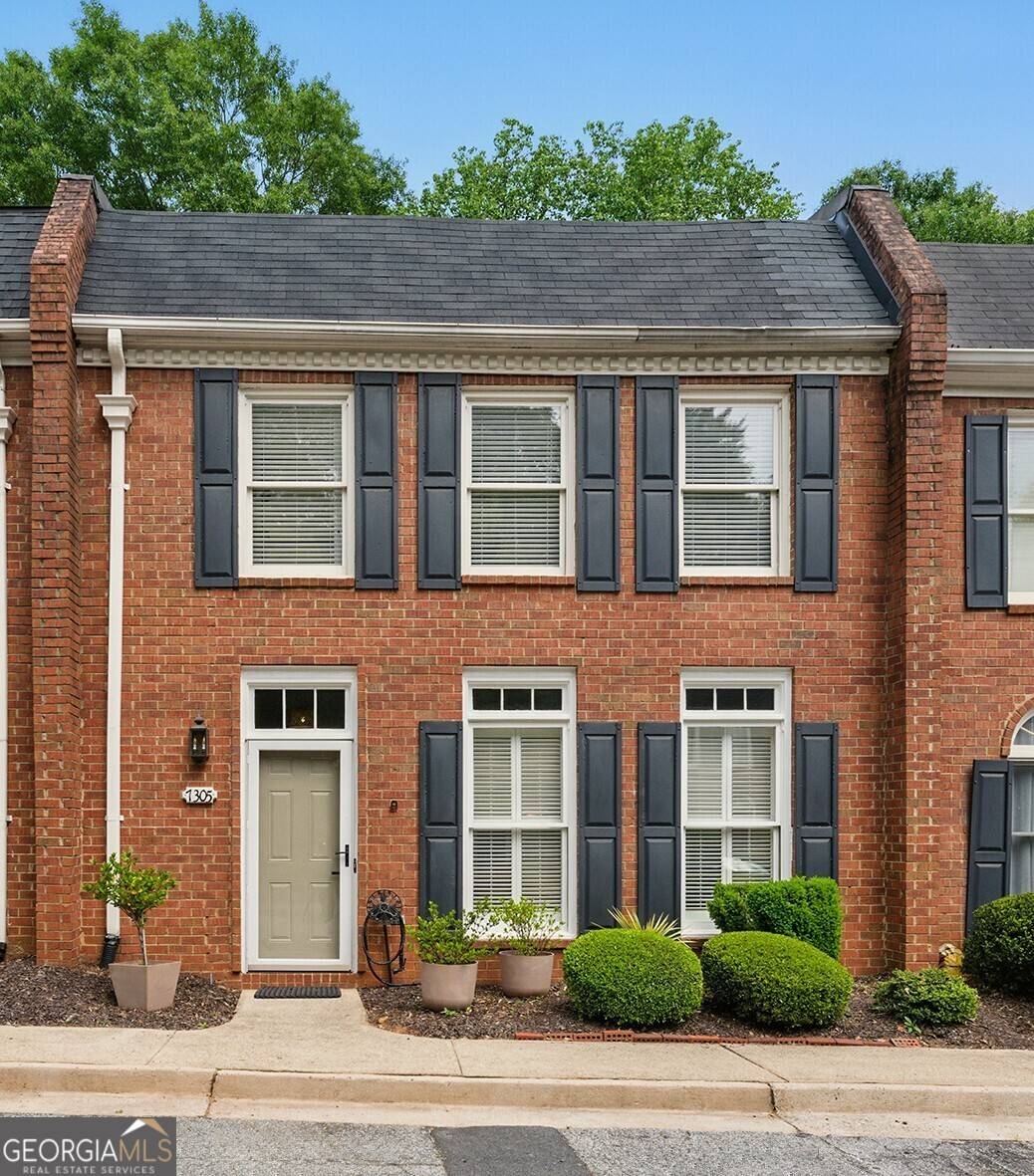 Roswell, GA 30075,7305 Saint Charles SQ #B6