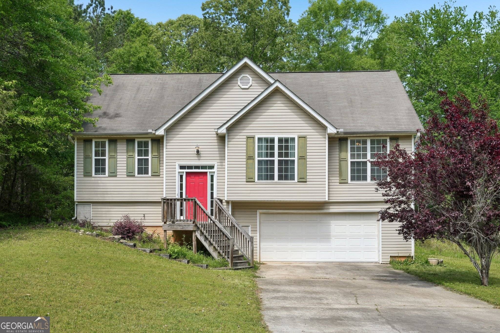 Senoia, GA 30276,140 Spring CIR