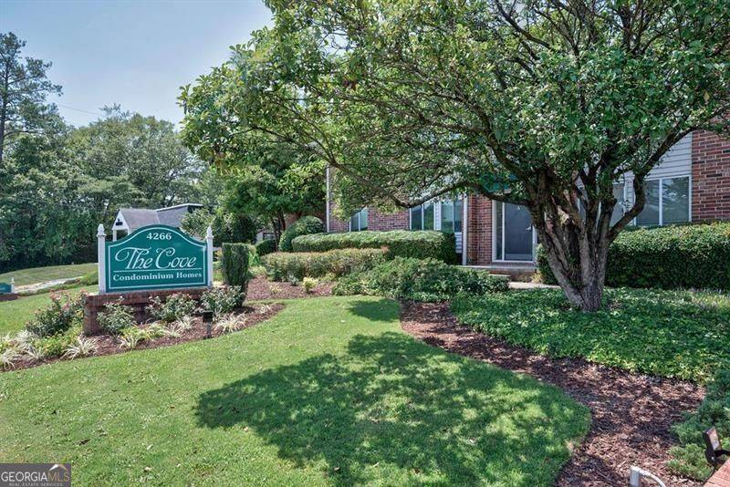Atlanta, GA 30342,4266 Roswell RD NE #H4