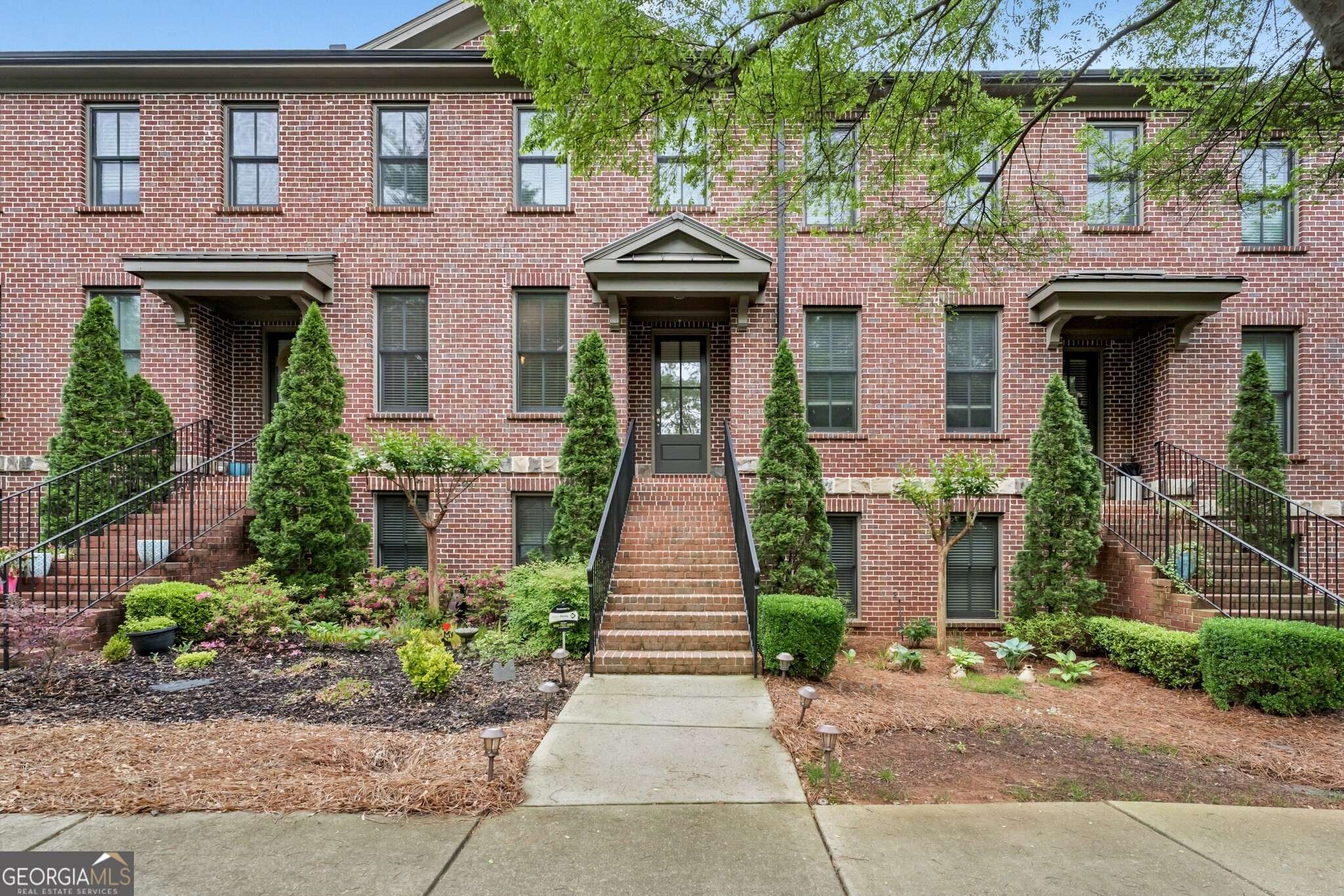 Roswell, GA 30075,2038 Heathermere WAY