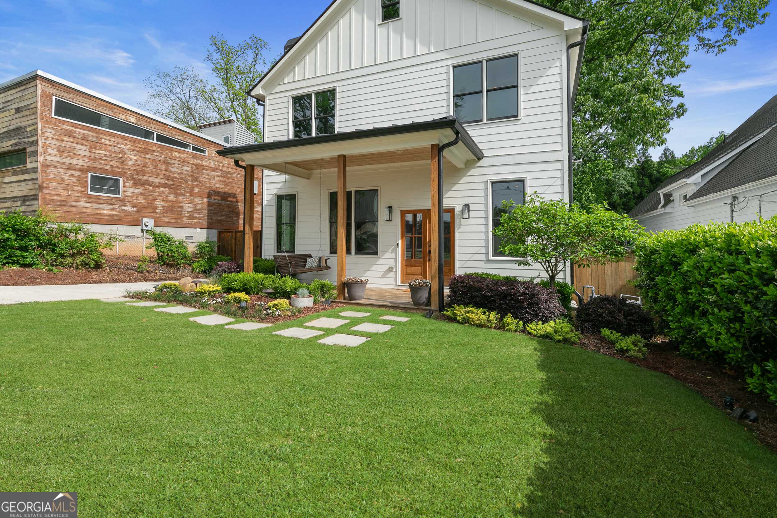 Atlanta, GA 30318,1671 Laurel AVE NW