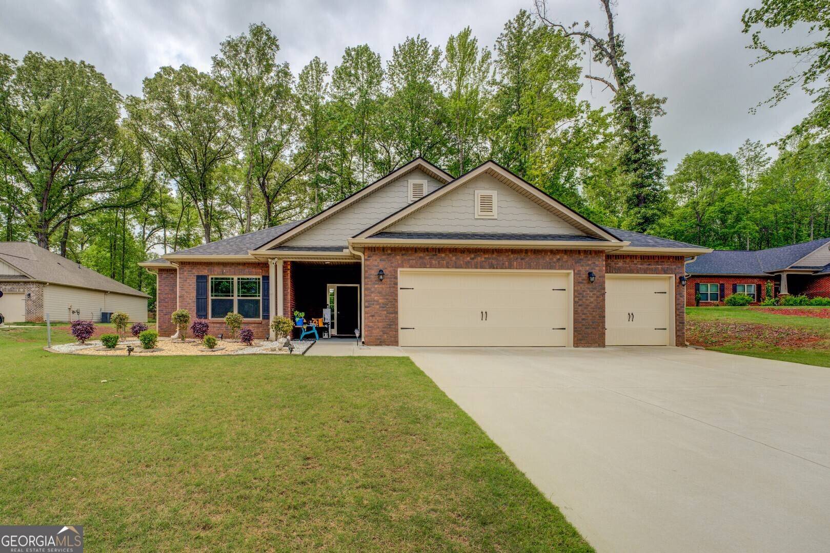 Jefferson, GA 30549,868 River Falls DR