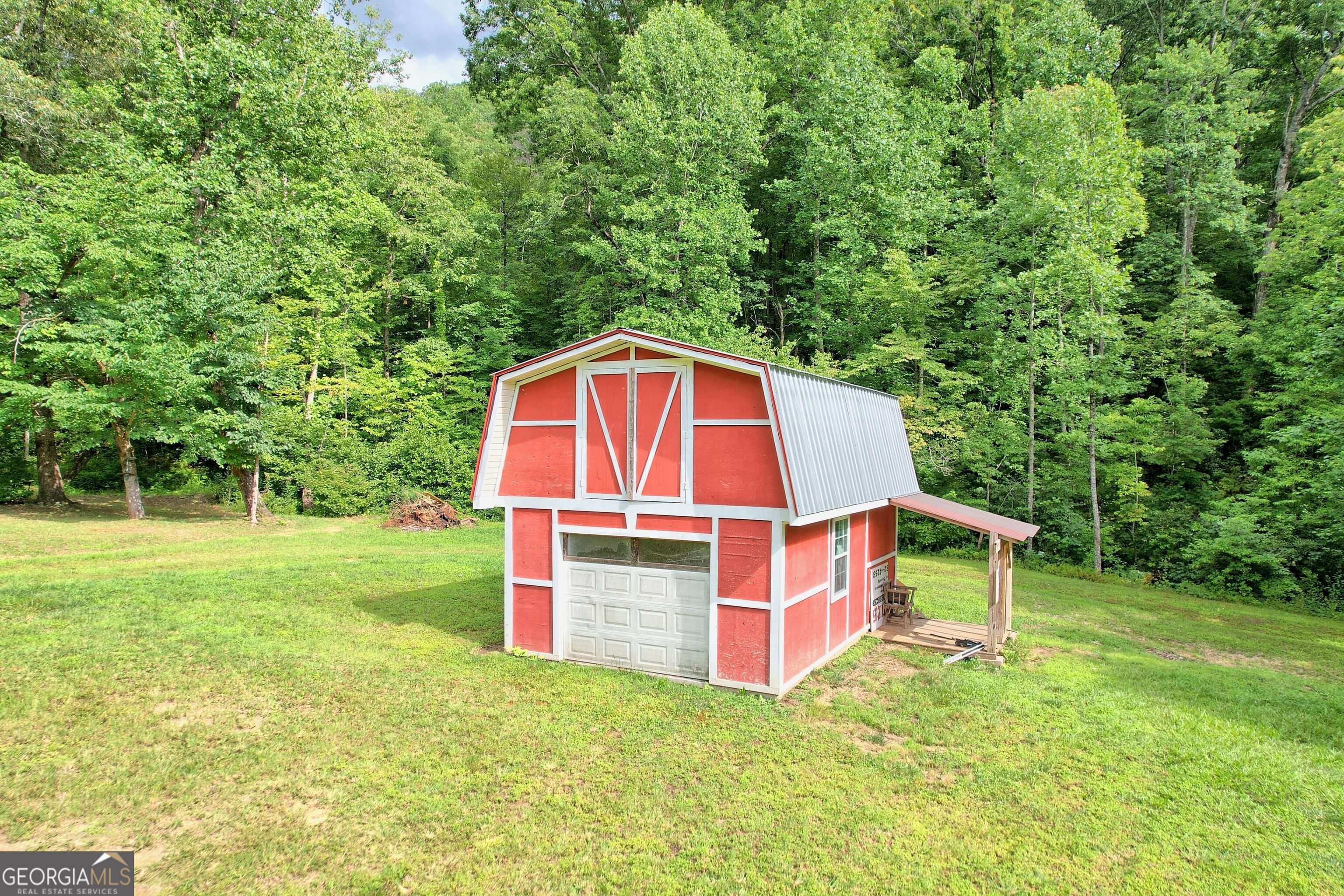 Tiger, GA 30576,266 Ritchie RD