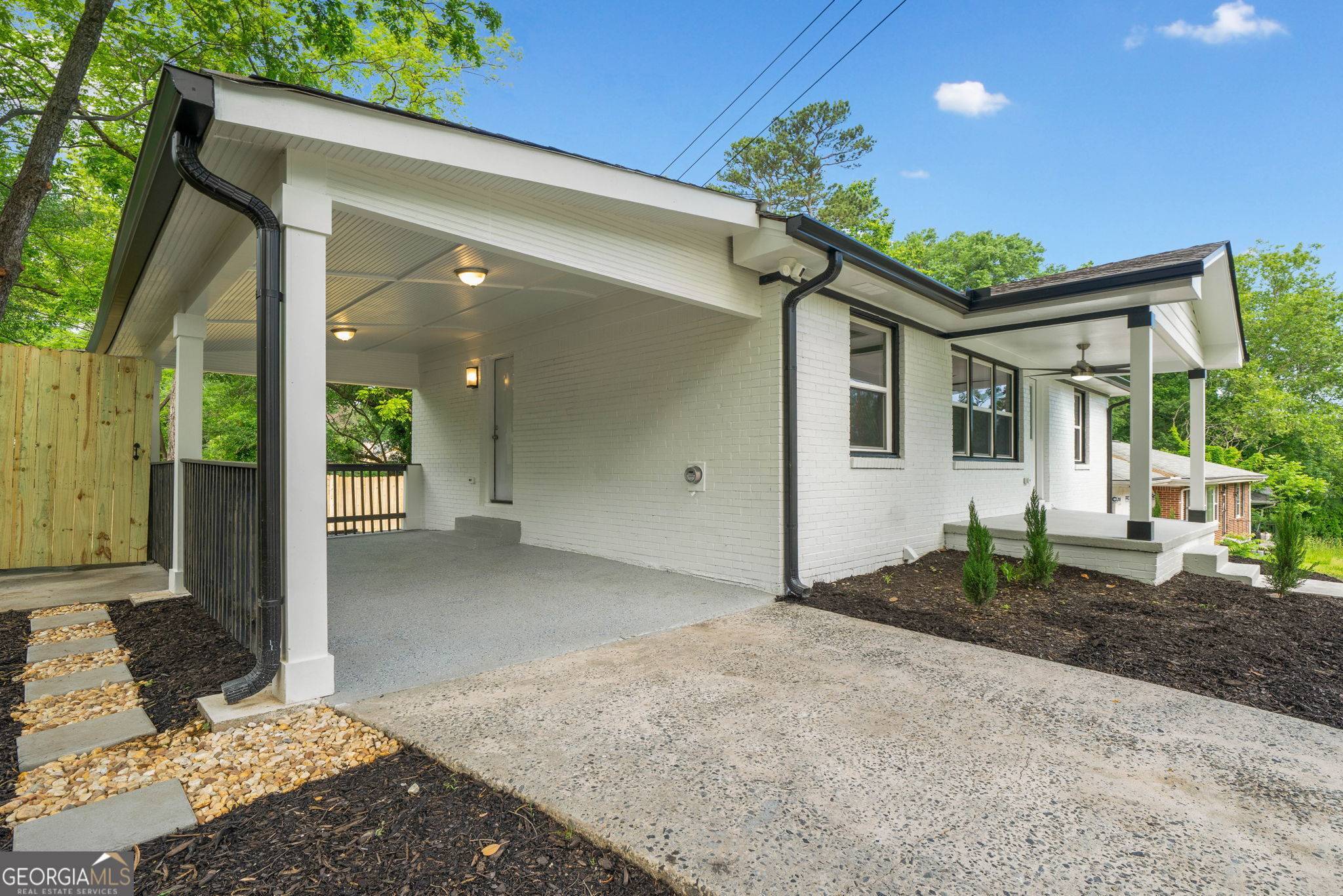 Atlanta, GA 30331,130 Oakcliff CT
