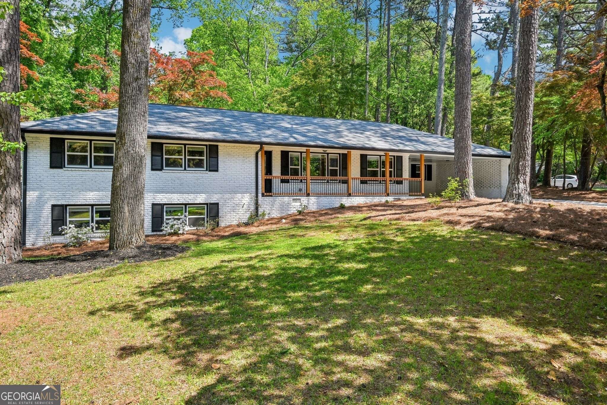 Tucker, GA 30084,2301 Crestcliff DR