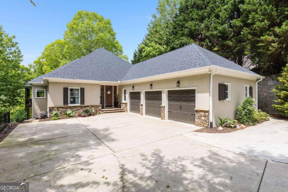 Canton, GA 30114,99 Bree LN