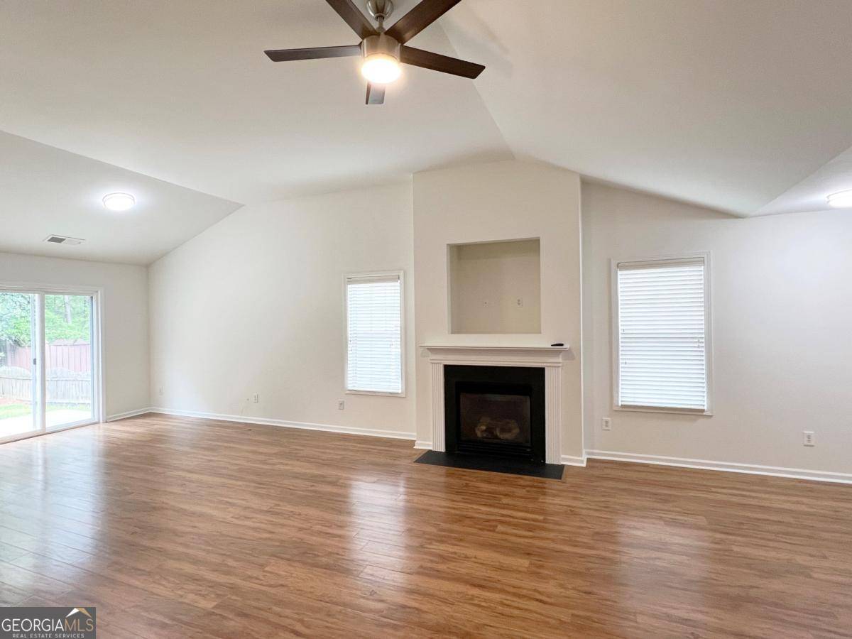 Canton, GA 30114,347 Downing Creek TRL