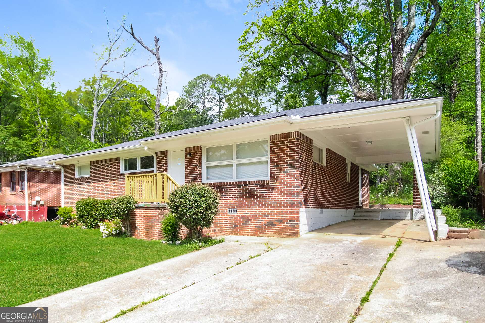 Atlanta, GA 30315,322 E Rhinehill RD