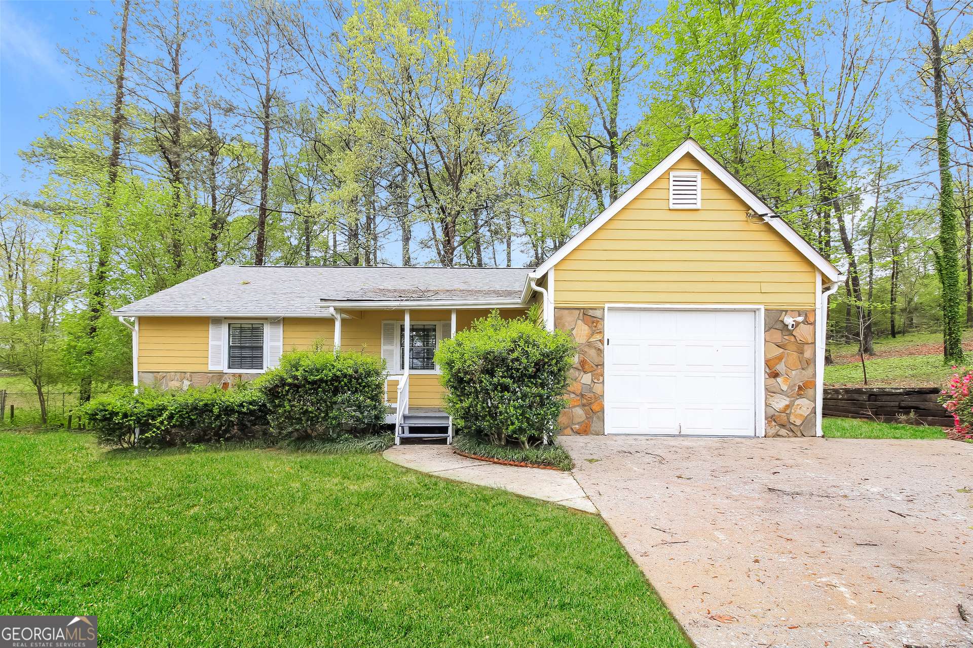 Riverdale, GA 30296,5998 Radford DR