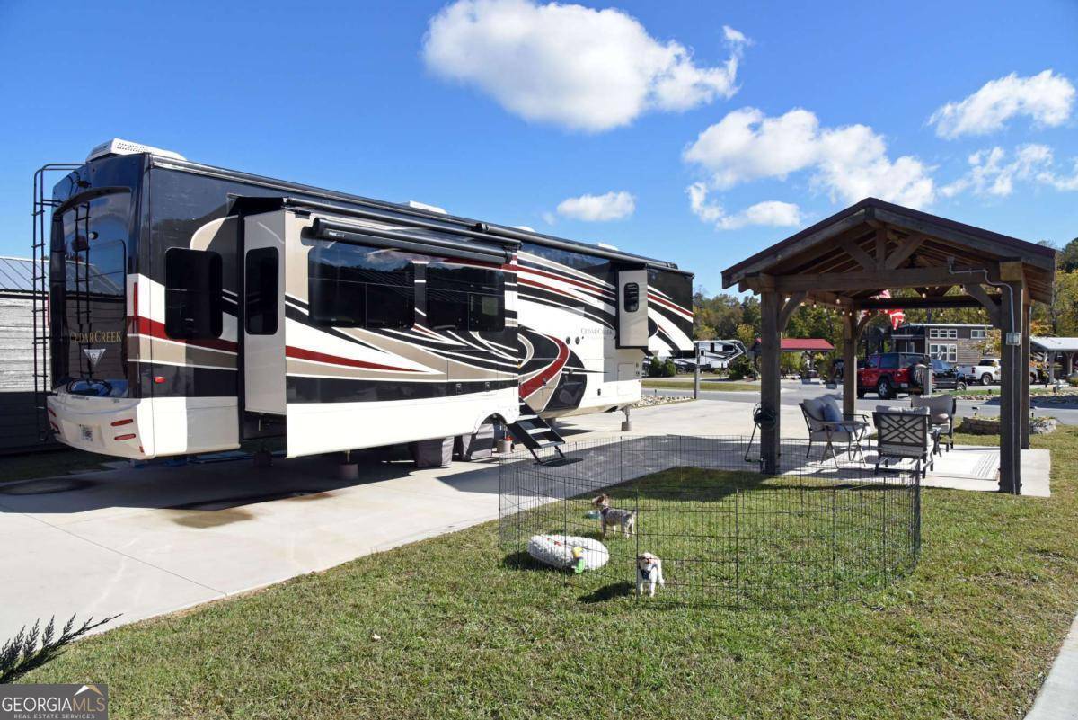 Blairsville, GA 30512,330 Mountain Creek Road