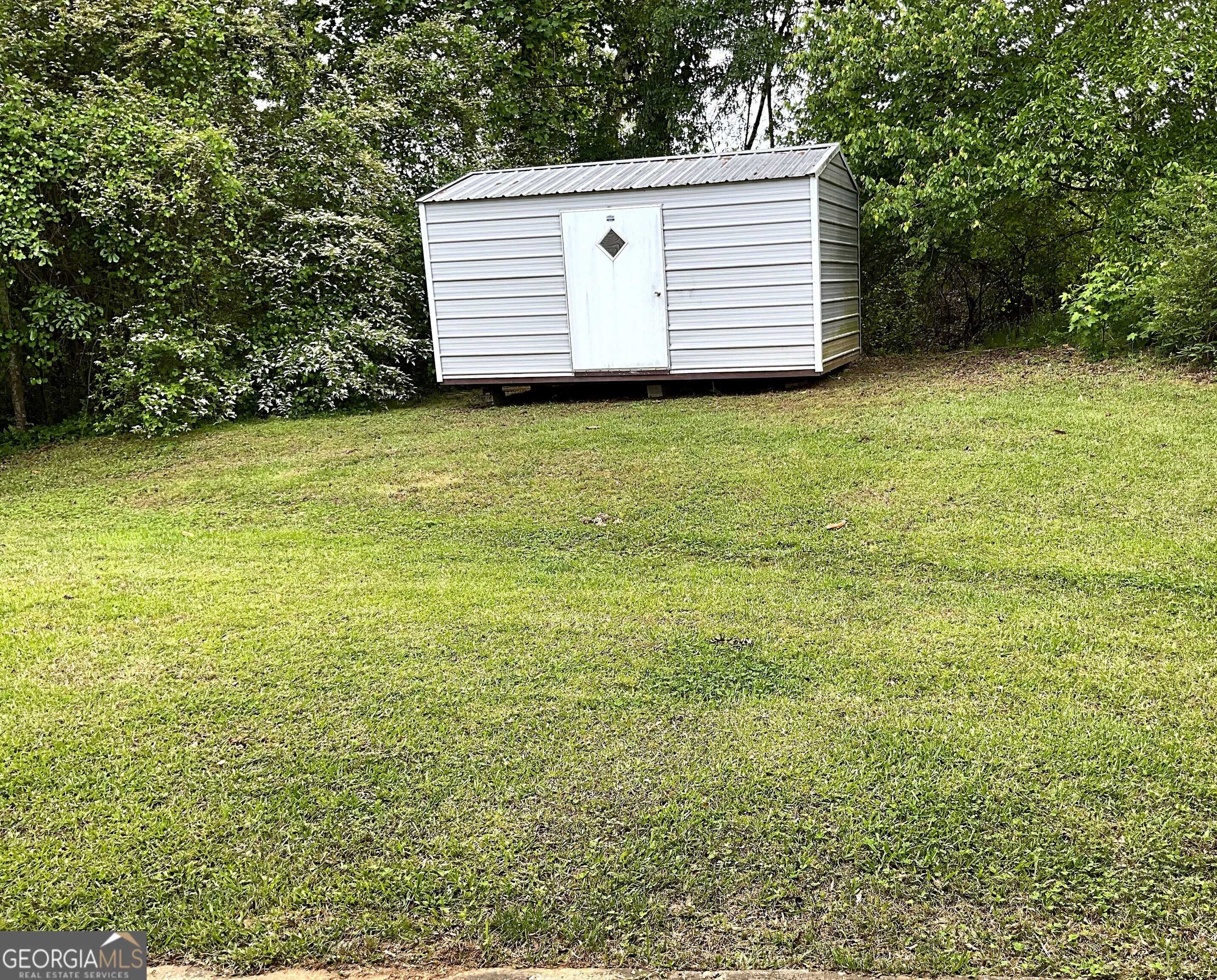Jackson, GA 30233,238 Jasmine DR