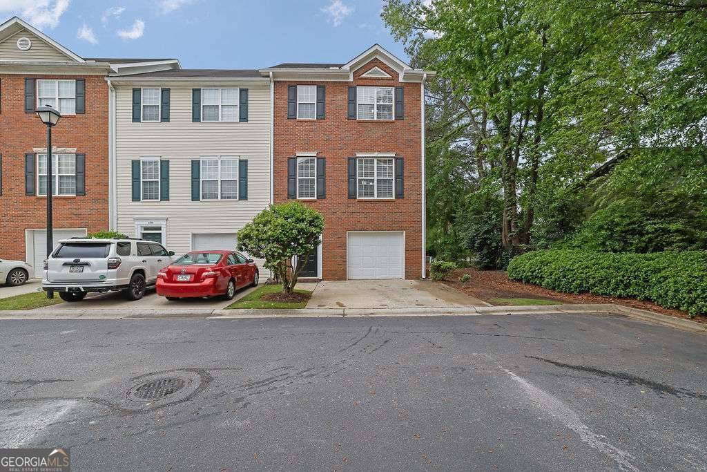 Norcross, GA 30071,2388 Beaver Falls DR