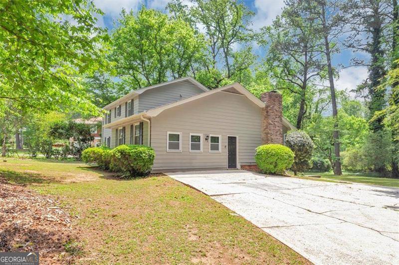 Stone Mountain, GA 30083,4261 AUTUMN HILL DR