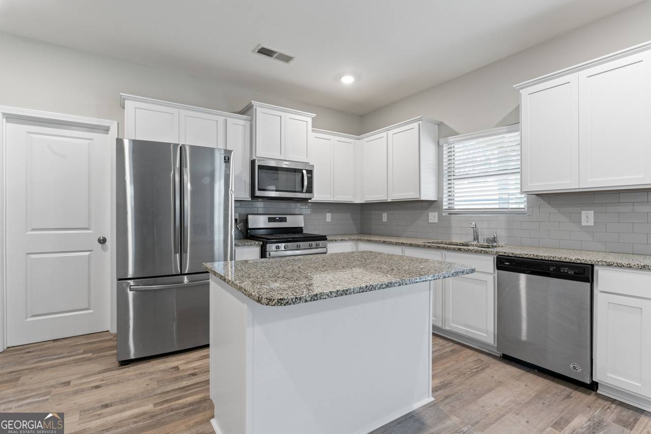 Locust Grove, GA 30248,8069 Louis DR