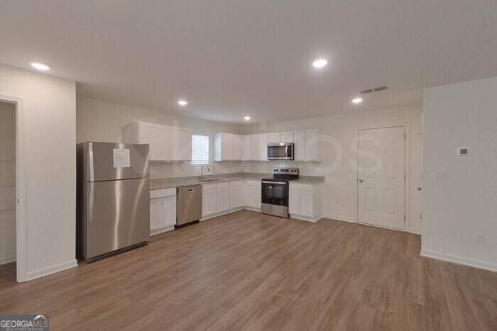 Warner Robins, GA 31093,106 Flat Rock Mill TRL