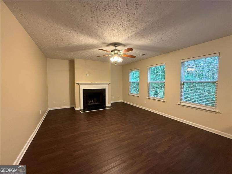 Loganville, GA 30052,110 Slate Ridge LN