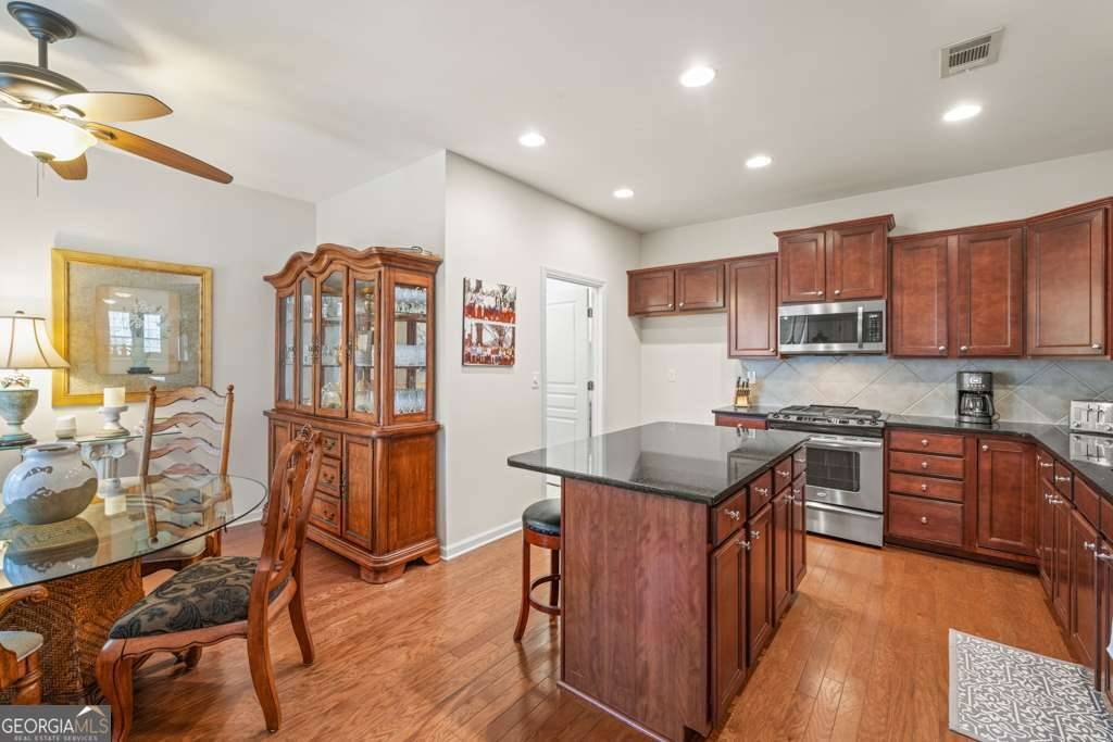 Hoschton, GA 30548,6408 Autumn Crest LN