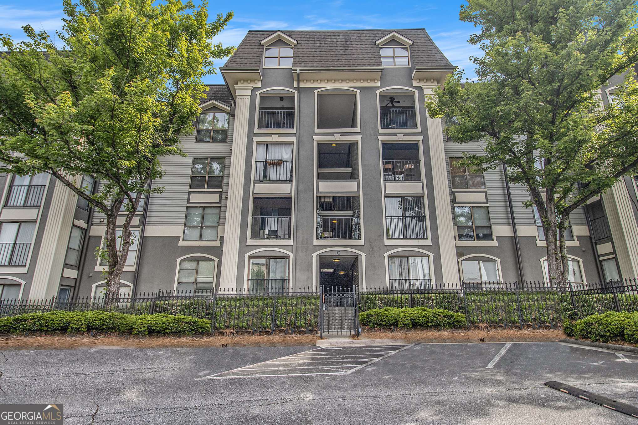 Atlanta, GA 30324,2657 Lenox RD NE #C38