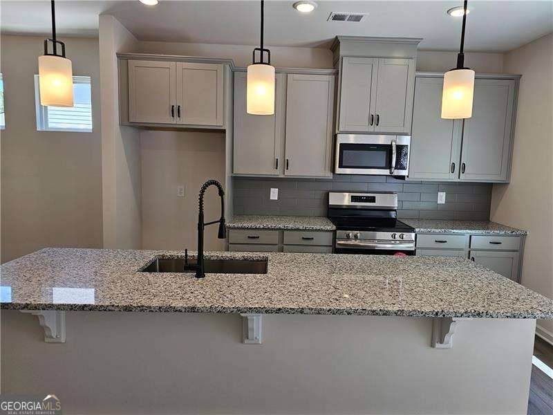 Woodstock, GA 30189,1666 Eagle DR