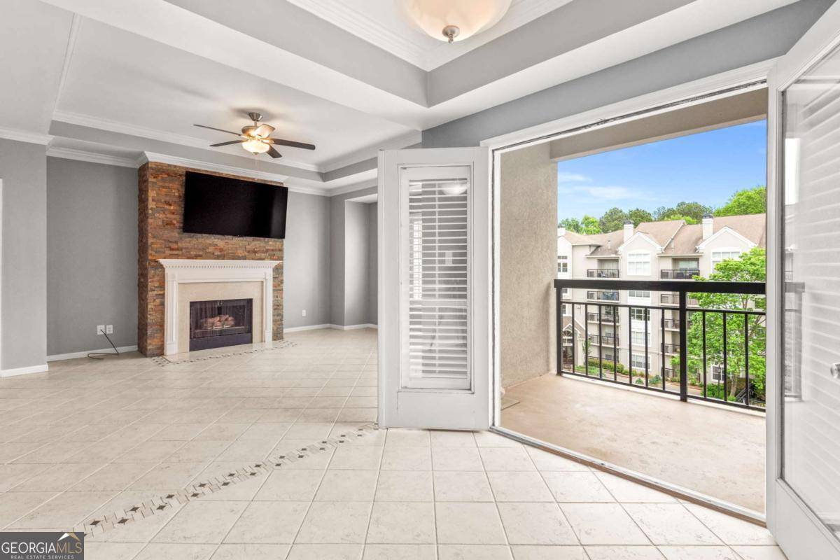 Atlanta, GA 30327,1502 River Green DR NW #1502