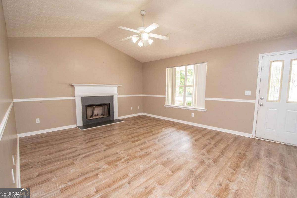 Hogansville, GA 30230,48 James DR